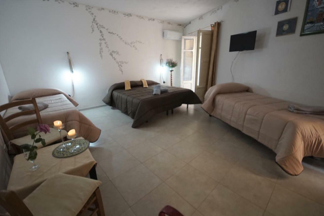 Alfa Quadro Bed and Breakfast Agrigento Buitenkant foto